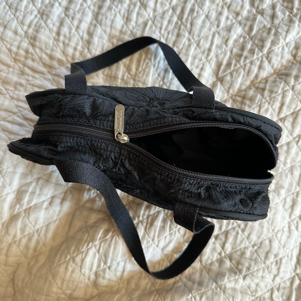 Lesportsac Black Floral Quilted Shoulder Bag - Picture 3 of 6